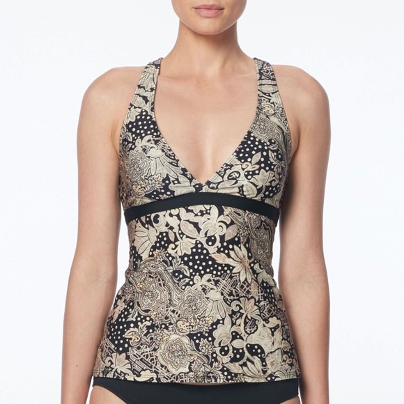 Carmen Marc Valvo Other - Carmen Marc Valvo V-Neck Tankini Top in Ornamental Floral